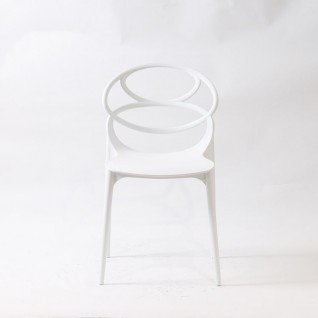 Chaise design cercle plastique