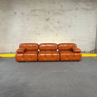 Camelia 3 seater sofa in cognac silicon leather - Outlet