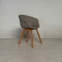 Dila upholstered chair